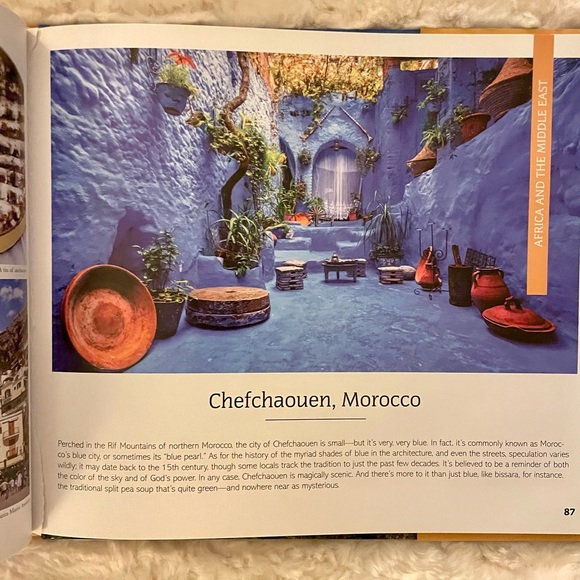 ✈️Travel Book for Vision Board🛬🏝️ * I cut out some of the images. - Picture 10 of 13